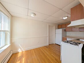 34 College Ave, Unit 56 in Somerville, MA - Building Photo - Building Photo