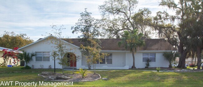 property at 57 Florida Park Dr N