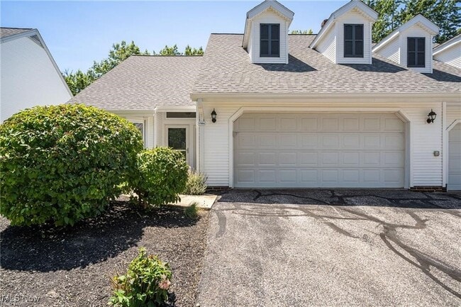 property at 5760 Emerald Ridge Pkwy