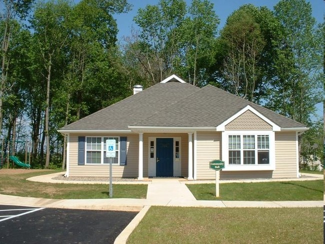 Cedar Woods in Kennett Square, PA - Building Photo - Building Photo