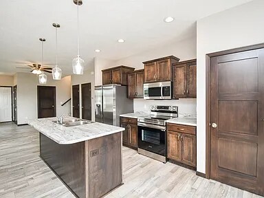 9625 W Broek Dr in Sioux Falls, SD - Building Photo