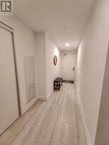 33 Helendale Ave in Toronto, ON - Building Photo