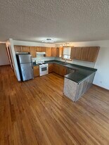 218 Booth St, Unit Booth st ap2 in New Britain, CT - Building Photo