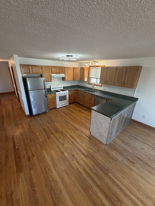 218 Booth St, Unit Booth st ap2