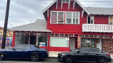 1911 W 48th St in Los Angeles, CA - Foto de edificio - Building Photo