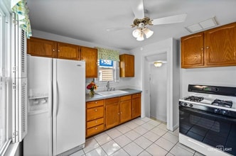 1165 Morton Ave in Elgin, IL - Building Photo - Building Photo