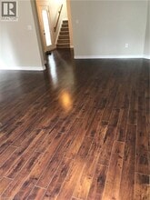 547 Chablis Dr in Waterloo, ON - Building Photo - Building Photo