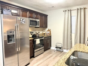 946 Ave H in Norfolk, VA - Building Photo - Building Photo