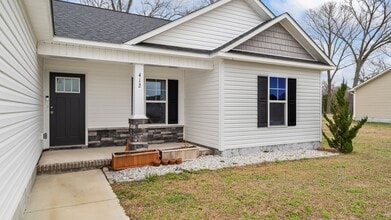 412 Duster Ln in Richlands, NC - Building Photo - Building Photo