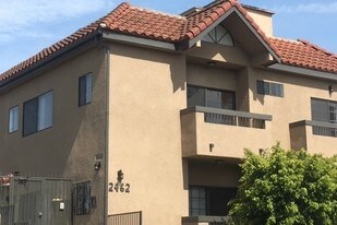2462 Purdue Ave, Unit 102 in Los Angeles, CA - Building Photo