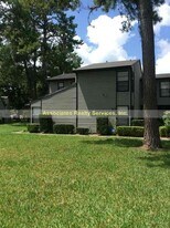 4335 SW 21st Ln in Gainesville, FL - Building Photo