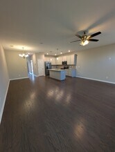 204 Netherlands Blvd in Lebanon, TN - Foto de edificio - Building Photo