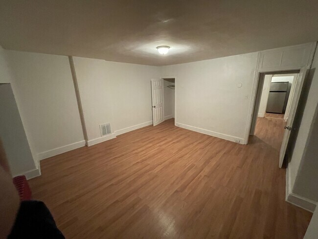 4933 Royal St, Unit 3 photo'