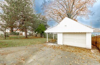 4846 Partridge Run in Louisville, KY - Building Photo - Building Photo