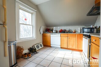 33 Long Ave, Unit 3 in Boston, MA - Building Photo - Building Photo