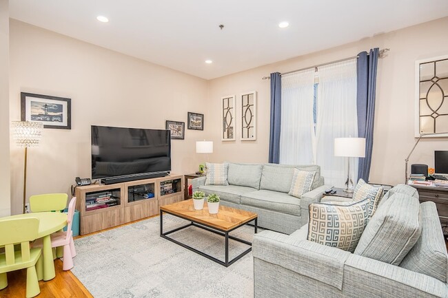 property at 501 Adams St