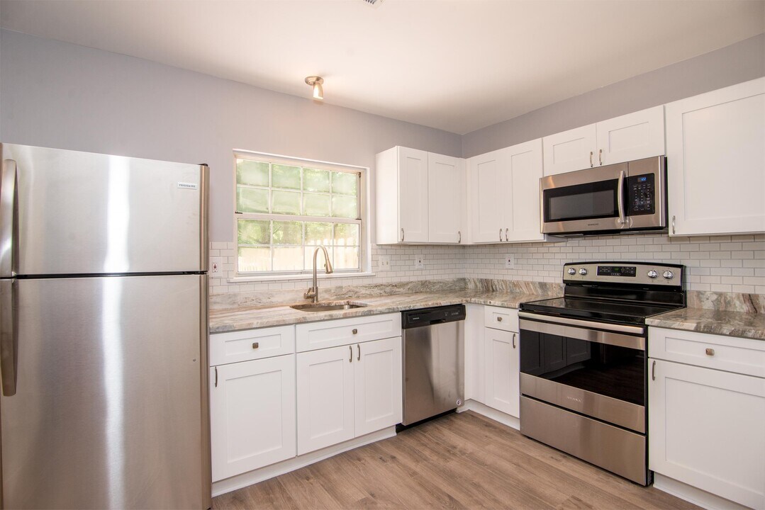 15725 Ebony Ct in Bowie, MD - Building Photo