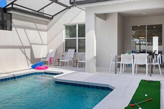 5331 Asterisk Ave in Orlando, FL - Building Photo - Building Photo