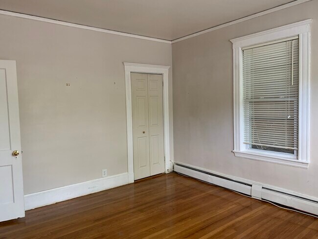 1742 Commonwealth Ave, Unit 1 in Boston, MA - Building Photo - Building Photo