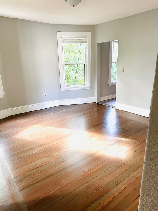 74 Mattapan St, Unit #3 in Boston, MA - Building Photo - Building Photo