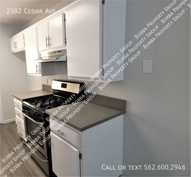 2382 Cedar Ave in Long Beach, CA - Building Photo - Building Photo