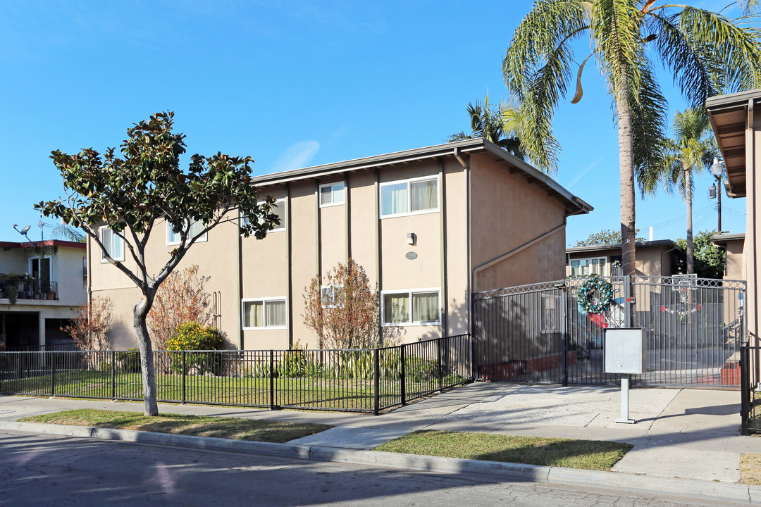 12591 Morningside Ave in Garden Grove, CA - Building Photo