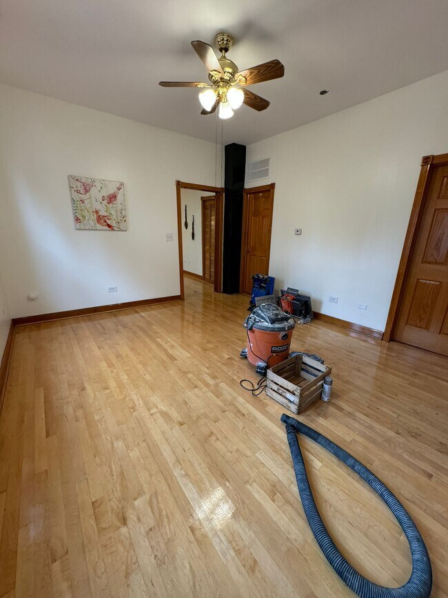 2246 W 47th Pl in Chicago, IL - Building Photo - Building Photo