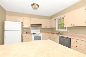 1733 Northwest Dr NW in Cullman, AL - Building Photo - Building Photo