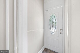 2257 Ann St in Philadelphia, PA - Building Photo