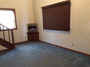 1403 Lake Ariel Hwy, Unit A in Lake Ariel, PA - Building Photo - Building Photo