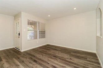 2205 Marvel Dr in Irving, TX - Building Photo - Building Photo