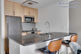 201 East 86th St in New York, NY - Building Photo - Building Photo