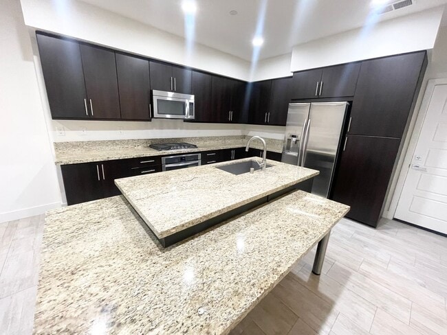 property at 2432 Aperture Cir