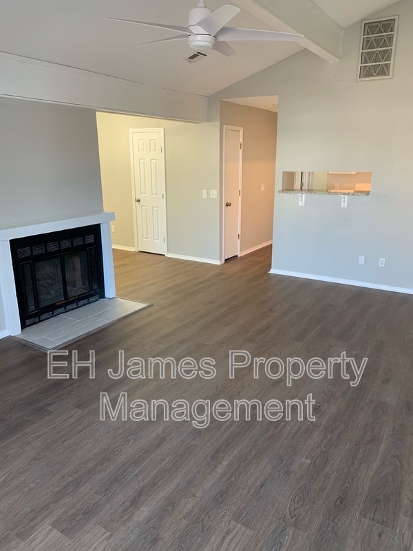 11032 E 14th Ct in Tulsa, OK - Building Photo - Building Photo