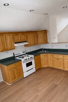 25 Lawndale Ave in Bristol, CT - Building Photo