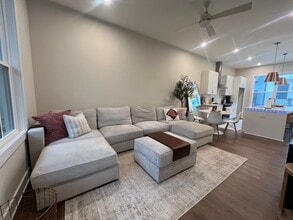 1331 Breezy St SE in Atlanta, GA - Building Photo - Building Photo
