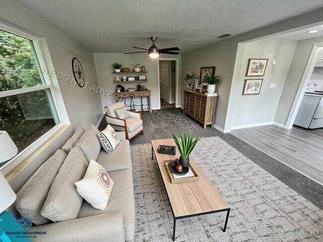 9034 Adams Ave in Jacksonville, FL - Building Photo - Building Photo