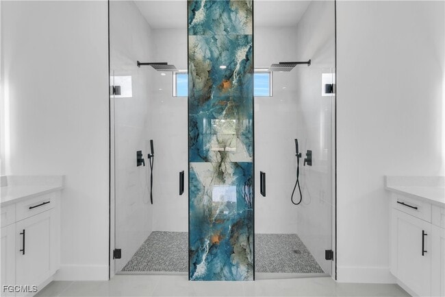 property at 6005 Queen Ave N