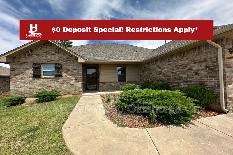 4513 Wagner Lake Dr in Yukon, OK - Building Photo