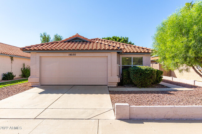 19030 N 76th Ave in Glendale, AZ - Building Photo - Building Photo