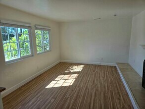 1682 Jasmine St in El Cajon, CA - Building Photo - Building Photo