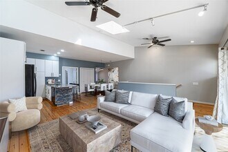 3 N Ennis St in Houston, TX - Building Photo - Building Photo