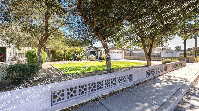 property at 3113 N 28th St