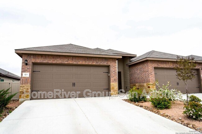 property at 175 Joanne Cv