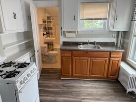 67 North Beacon St, Unit R in Watertown, MA - Building Photo