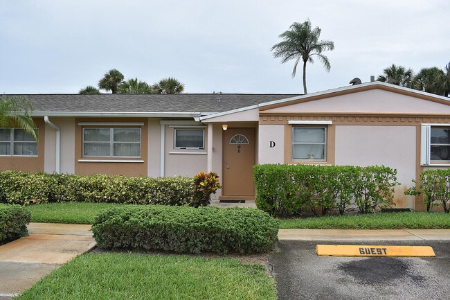 property at 2523 Dudley Dr W