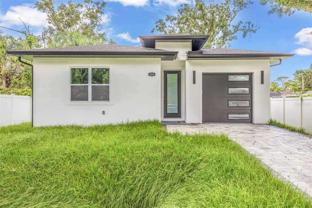 12308 Pittsfield Ave in Tampa, FL - Building Photo
