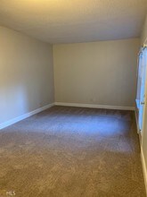 1075 Peachtree Walk NE in Atlanta, GA - Building Photo - Building Photo