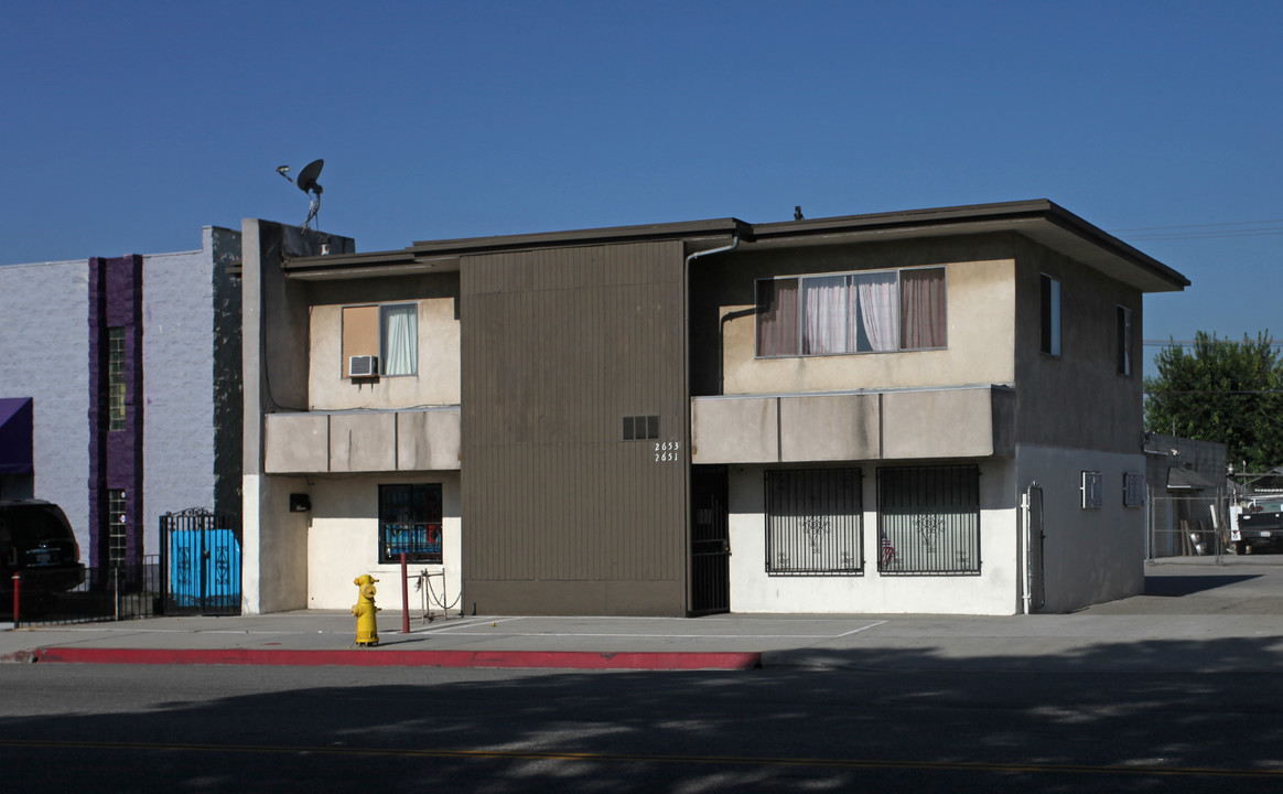 2651-2653 Garvey Ave in South El Monte, CA - Building Photo