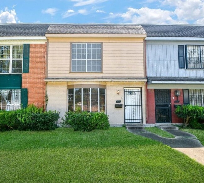 property at 6111 Fondren Rd